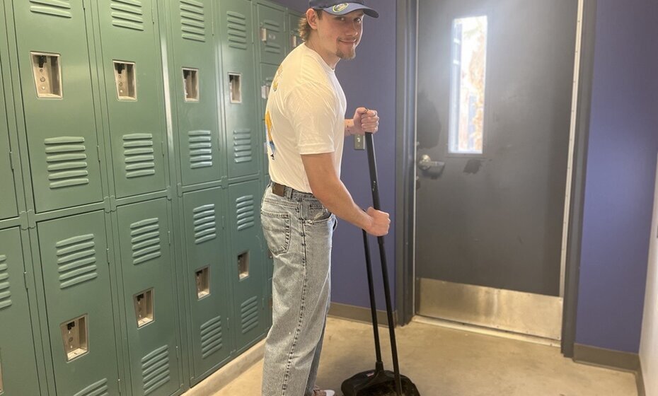 Seasonal Groundskeeper El Paso Water Parks